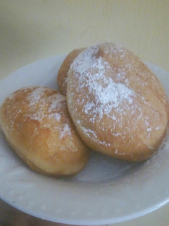 A picture of Mini Doughnuts 🍩.