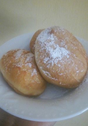 A picture of Mini Doughnuts 🍩.