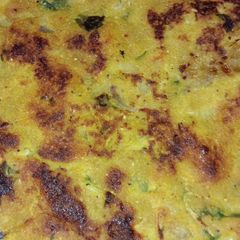 A picture of Maize Aata Missi Roti.