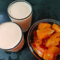 A picture of Papaya shake.