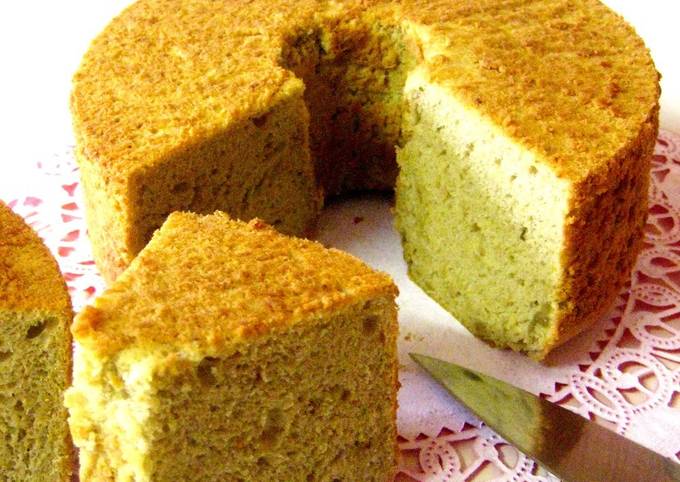 Whole-Egg Banana Chiffon Cake