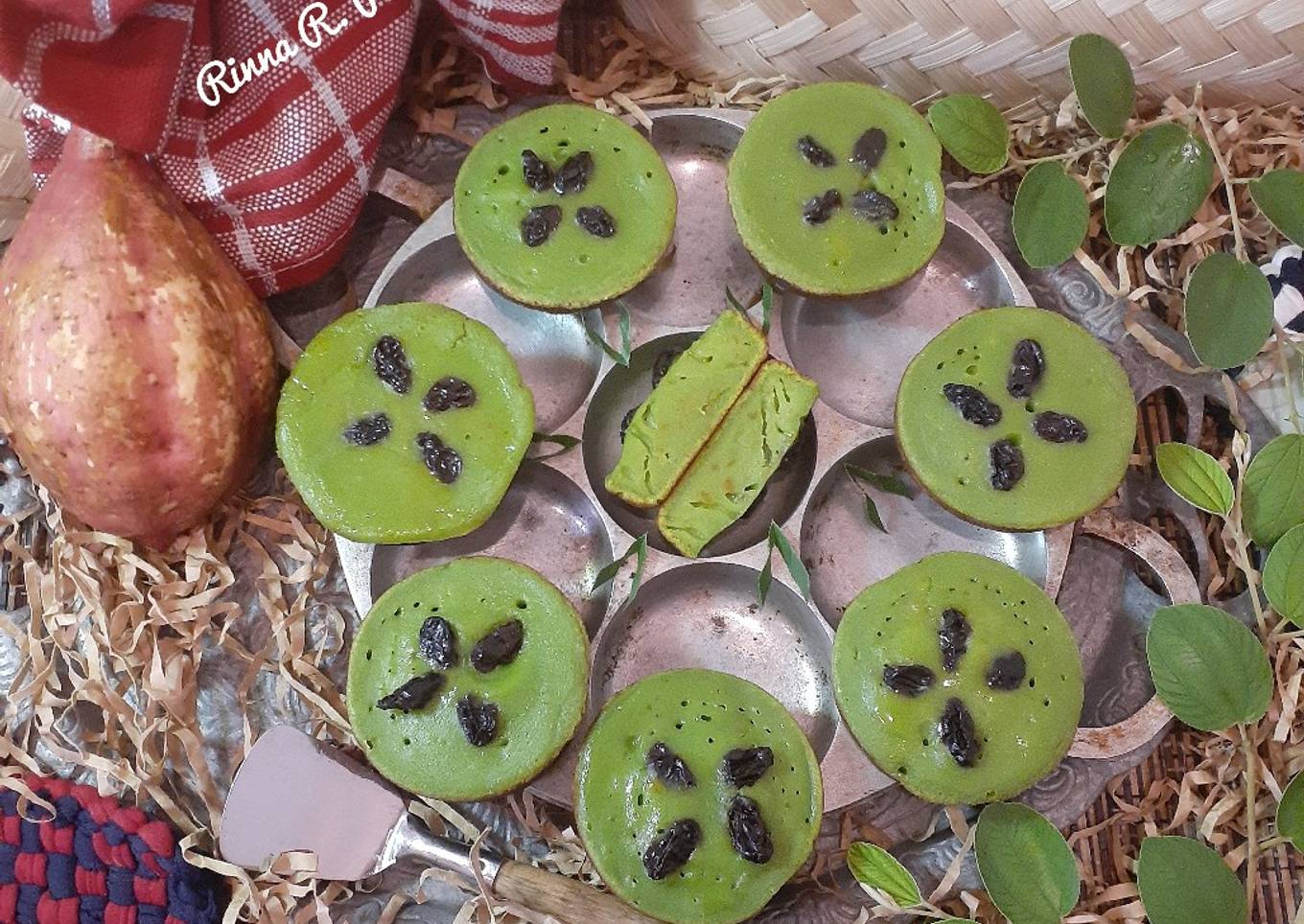 Kue Manan Sahmin Pandan Khas Palembang