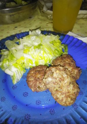 Una foto de **Croquetas de arroz y carne molida**🤗