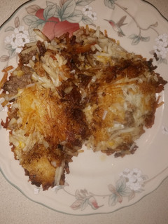 A picture of Stuffed hash browns.