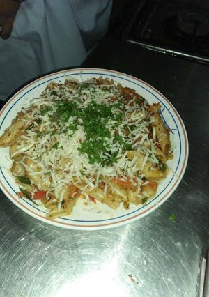 A picture of Pasta in red sauce.