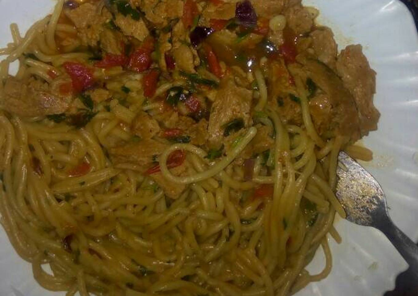 Fried Spaghetti with Stewed Sossi