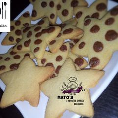 Chocolate chip cookies 🍪 A picture of Chocolate chip cookies 🍪.