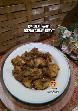 Gambar 27:4:26 - Tongkeng Ayam Goreng Garam Kunyit