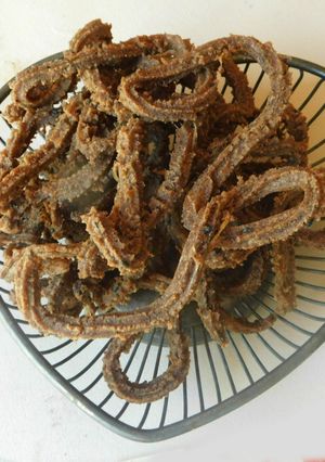 A picture of Ragi murukku with onion garlic flavor.