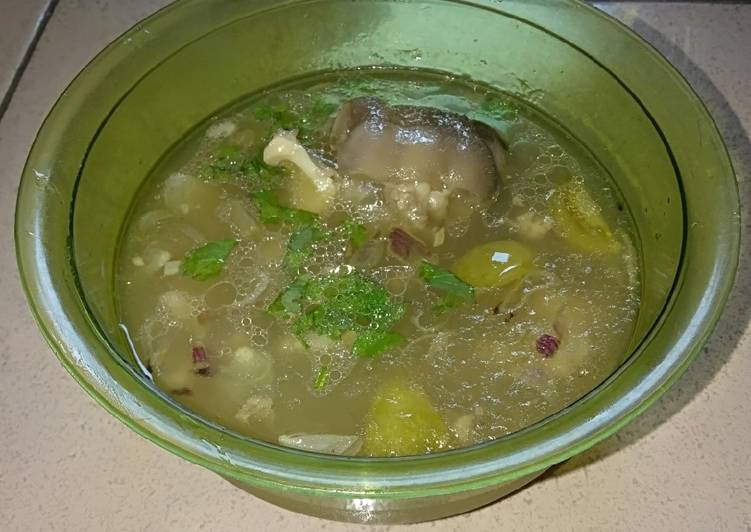 Sop Kaki Sapi Tomat Ijo