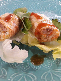 Una foto de Rollitos de papel de arroz rellenos de cerdo