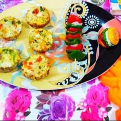 A picture of Cheesy egg muffins.
