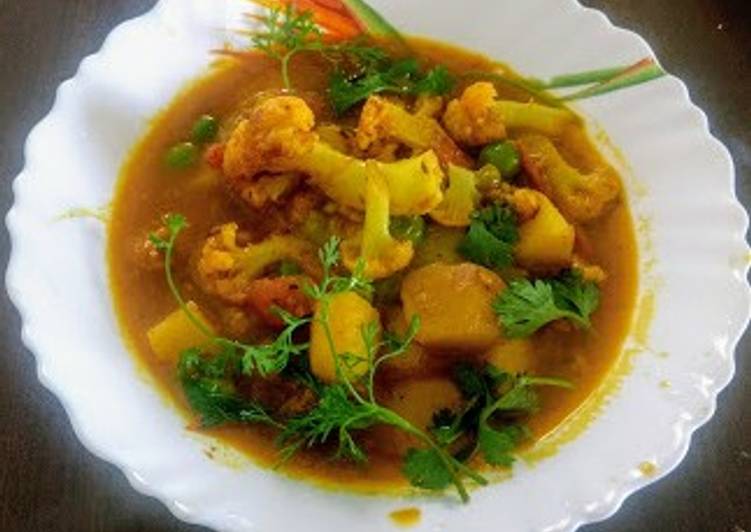 How to Prepare Quick Aloo gobhi tamatar sabji