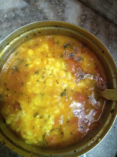 A picture of Dal fry.