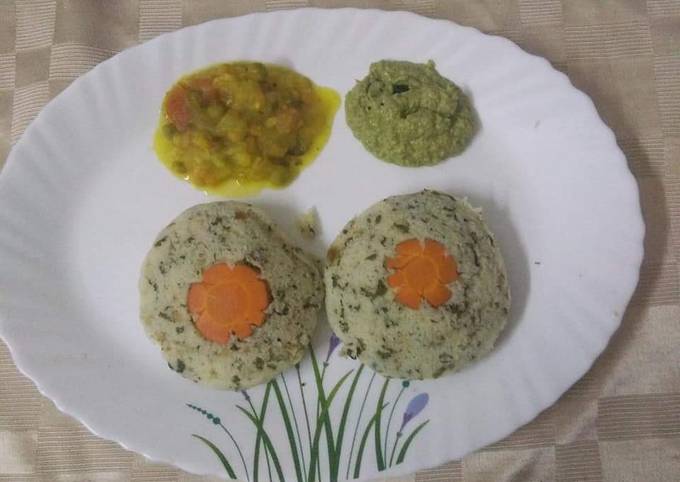 Sooji Idli/ Semolina Idli