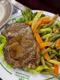 Bistecca ai ferri con verdure
