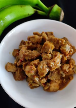 A picture of Nendran raw banana sabji.