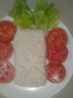 Una foto de Arroz con atún