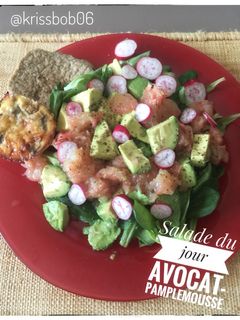 Une photo de Salade Avocat - Pamplemousse