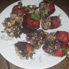 A picture of Strawberries Kisses.