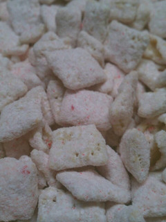 A picture of Peppermint Bark Muddy Buddies.