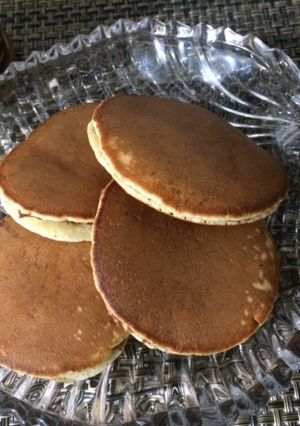 A picture of Dora cakes.