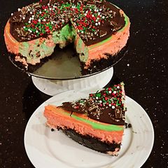 A picture of Peppermint / Vanilla Layered Creamy Cheesecake.