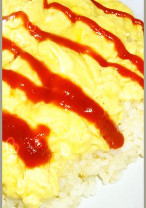 A picture of Got Nothing but Eggs? Simple & Cheap Rice Omelette (Omurice).