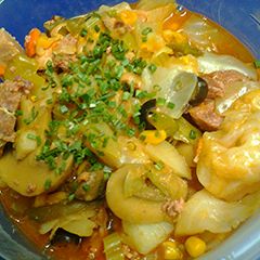 A picture of The kitchen sink soup.