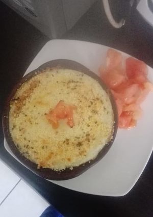 Una foto de Pastel de carne mechada con puré al horno