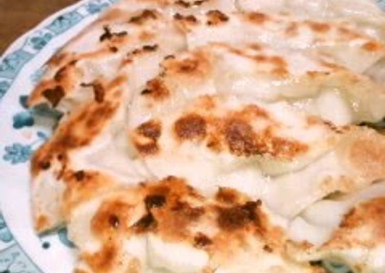 Recipe of Ultimate Delicious Gyoza Dumplings: Fried, Steamed, or Boiled!