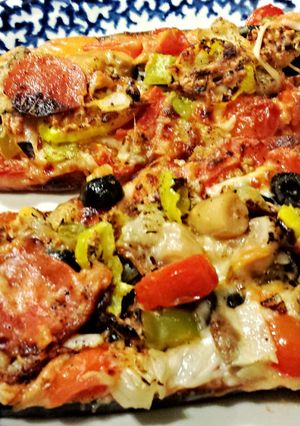 A picture of Eggplant Pizza Supreme.