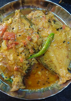 পমফ্রেট মাছের সরষে পোস্ত (Pomfrate macher sorshe posto) রেসিপির প্রধান ছবি