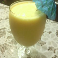 A picture of Sun Shines Orange Peach Smoothie.
