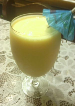 A picture of Sun Shines Orange Peach Smoothie.