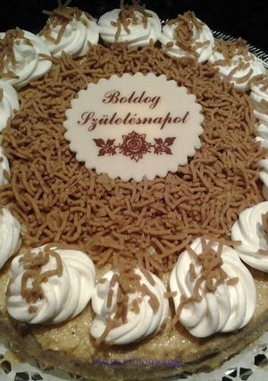 Gesztenye torta recept fotója