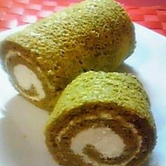 A picture of Easy Matcha Swiss Roll Cake.