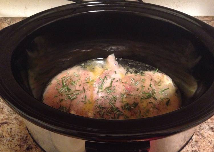 Recipe of Quick Slow Cooked Garlic &amp; Rosemary Chicken