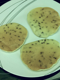 A picture of Fluffy Chocolate Chip Pancakes.