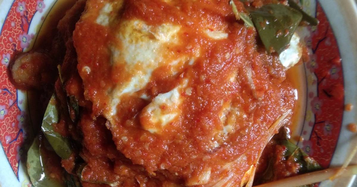  Resep  Telur  ceplok  sambal daun  jeruk oleh Annisa Dahlia 