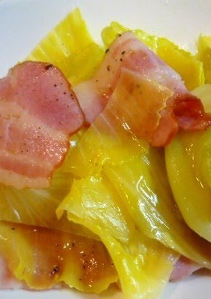 A picture of Meltingly Soft Simmered Cabbage.