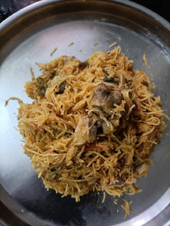 சிக்கன் சேமியா(chicken semiya recipe in tamil) செய்முறை முக்கிய புகைப்படம்