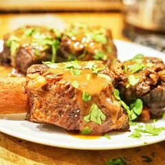 A picture of Beef Short Ribs in Red Wine.