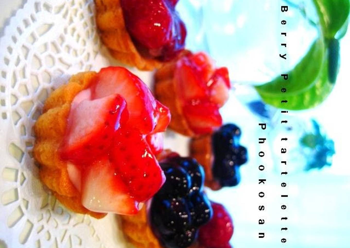 Triple Berry Mini Cheesecake Tarts