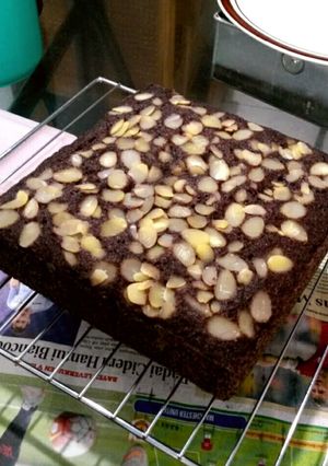A picture of BLACK GLUTINOUS RICE CAKE.