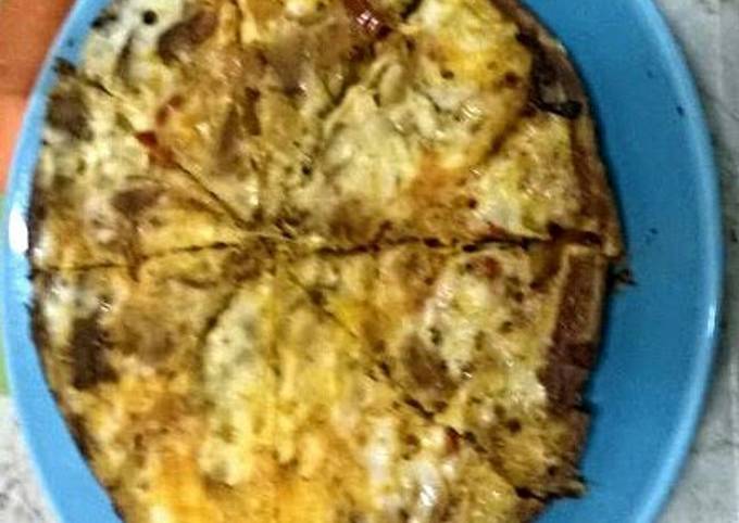 Recipe of Speedy Pan fried pizza (non crust )