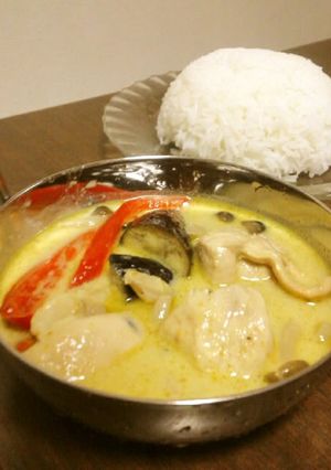 A picture of Authentic and Easy Thai Green Curry.