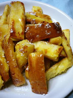 A picture of French Toast Snacks with Bread Crusts.
