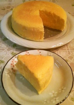 A picture of Soufflé Cheesecake Made with Sliced Cheese.