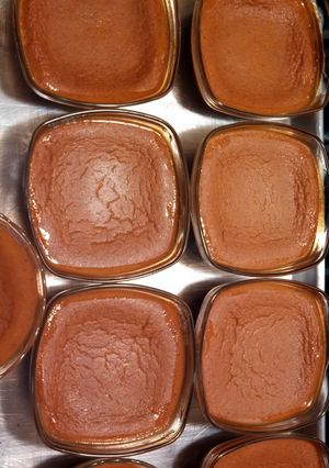 A picture of Low fat-low calorie pumpkin dessert cups.